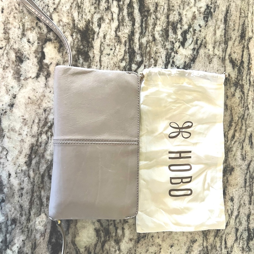 Hobo Evolve wallet/wristlet